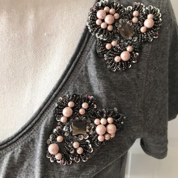 Adobe Star Gray Round Neck Top with Pink Beaded Detail - Picture 4 of 7